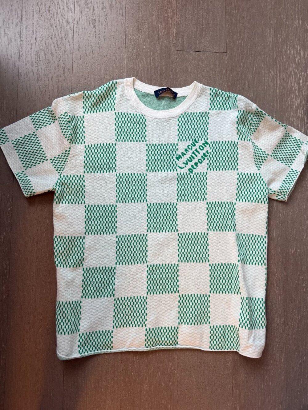 Men's Louis Vuitton T shirt Size Large